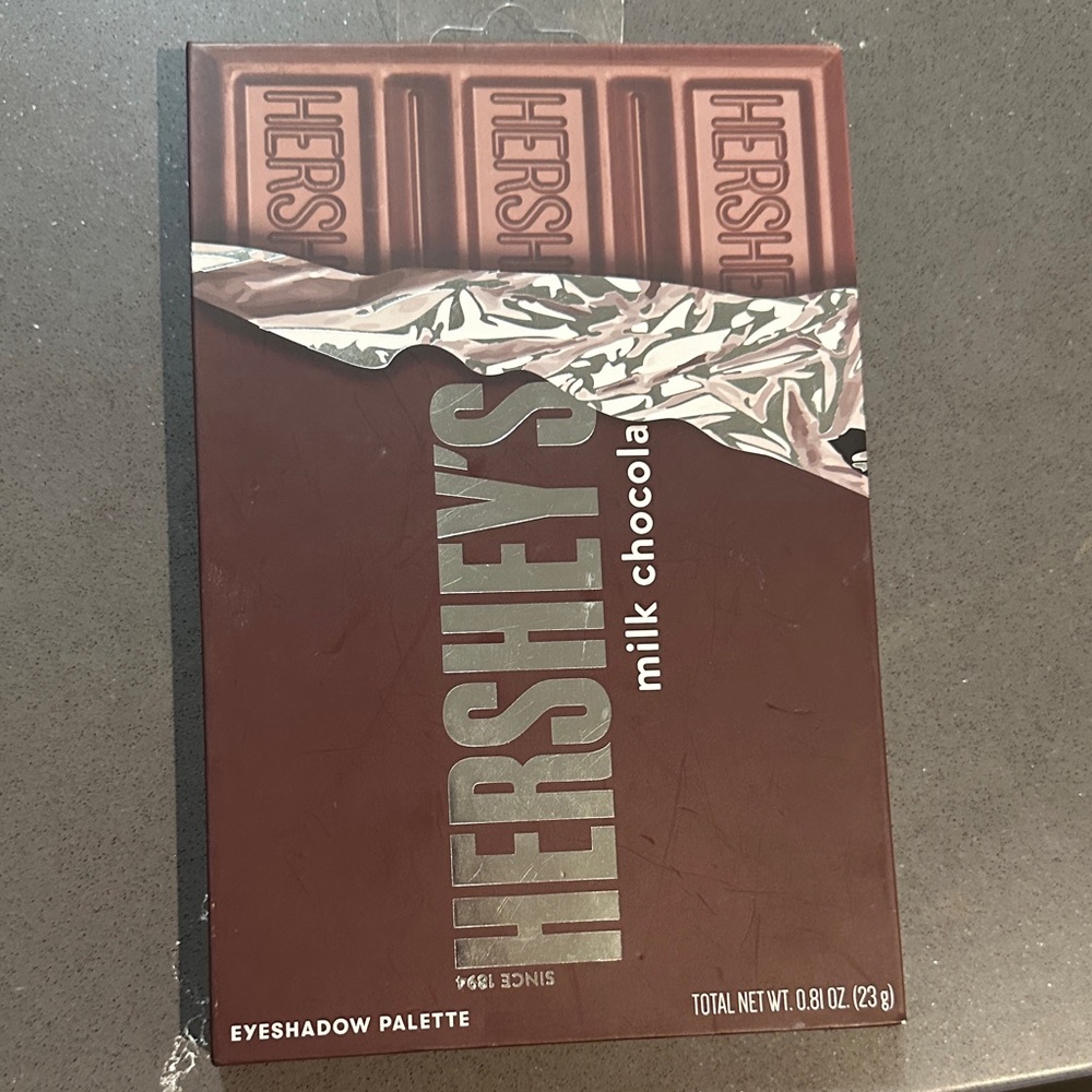 Hershey's Milk Chocolate Eyeshadow Palette